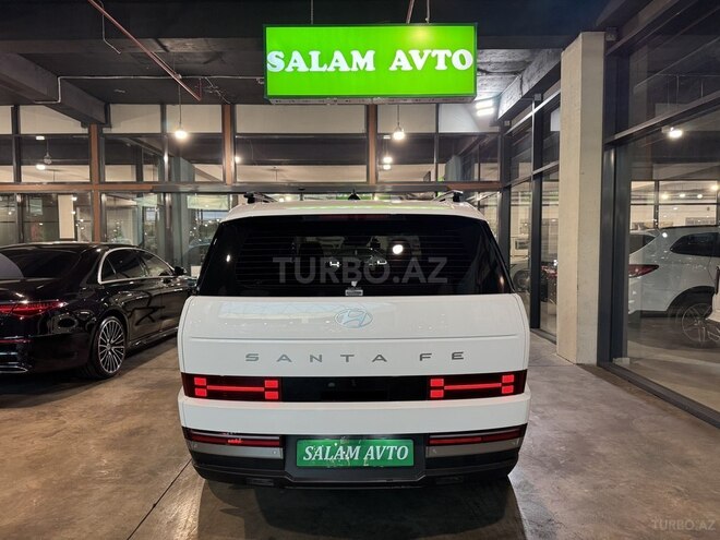 Hyundai Santa Fe-5