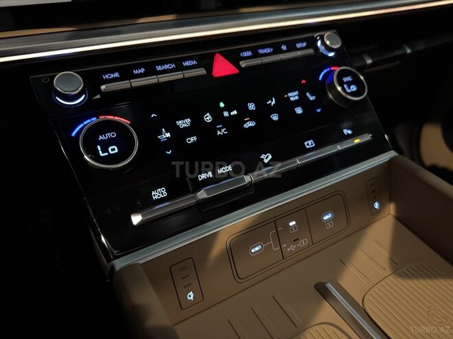 Hyundai Santa Fe-17