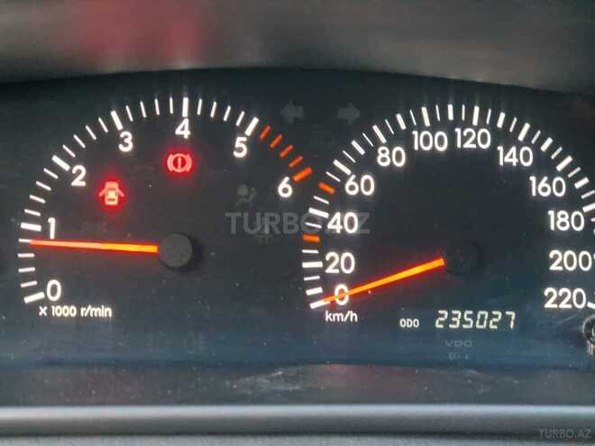 Toyota Corolla 2006, 235,000 km - 1.4 l - Bakı