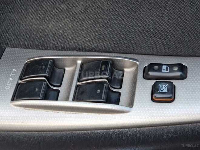 Toyota Corolla 2006, 235,000 km - 1.4 l - Bakı