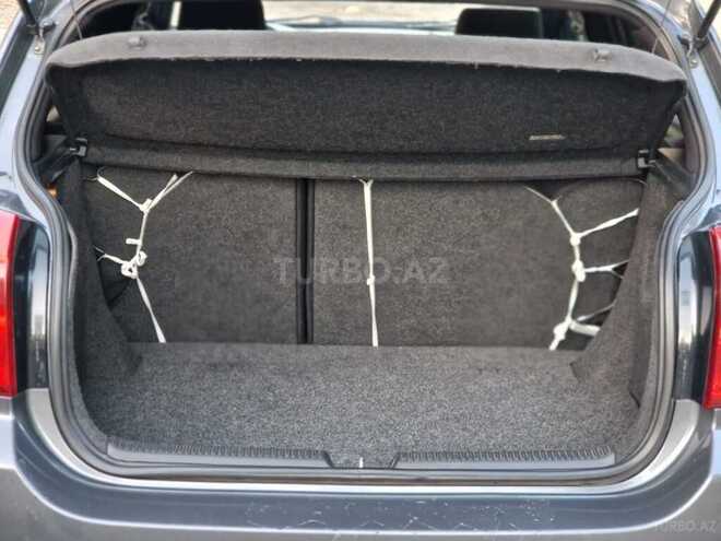 Toyota Corolla 2006, 235,000 km - 1.4 l - Bakı