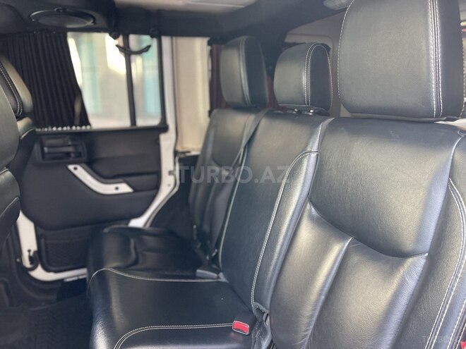 Jeep Wrangler 2014, 178,000 km - 3.6 l - Bakı
