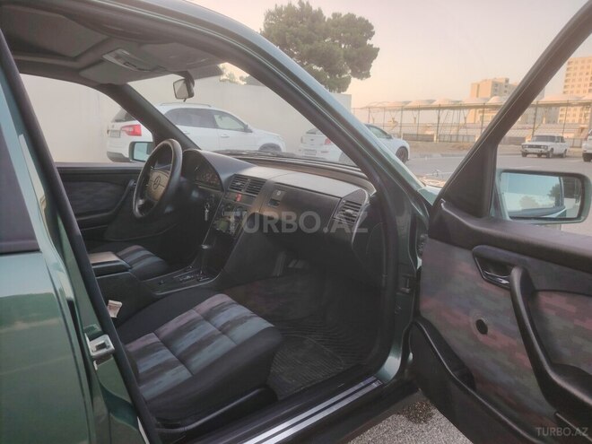 Mercedes C 180 1995, 340,000 km - 1.8 l - Sumqayıt