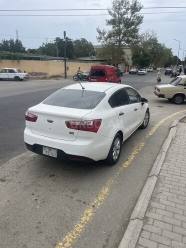 Kia Rio 2013, 40,180 km - 1.4 l - Neftçala
