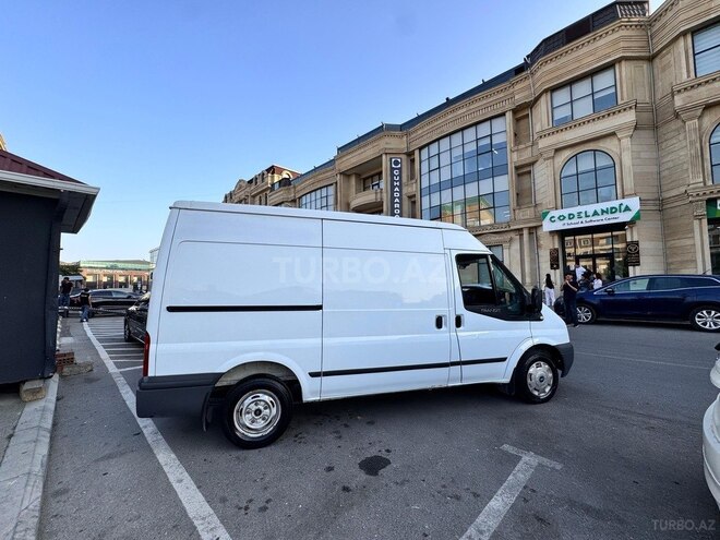 Ford Transit 2009, 260,000 km - 2.2 л - Bakı