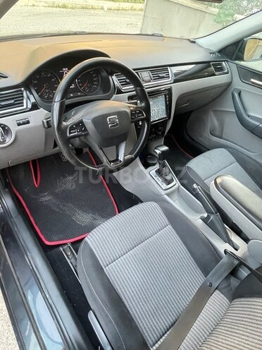 SEAT Toledo 2014, 215,000 km - 1.6 л - Bakı