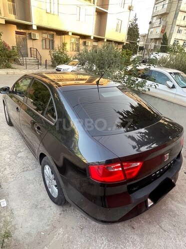 SEAT Toledo 2014, 215,000 km - 1.6 л - Bakı