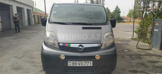 Opel Vivaro 2012, 335,000 km - 2.5 l - Bakı
