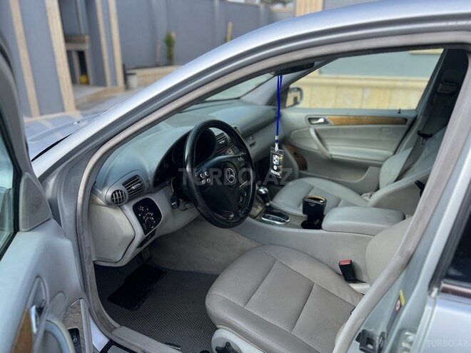 Mercedes C 230 2006, 270,000 km - 2.5 l - Bakı