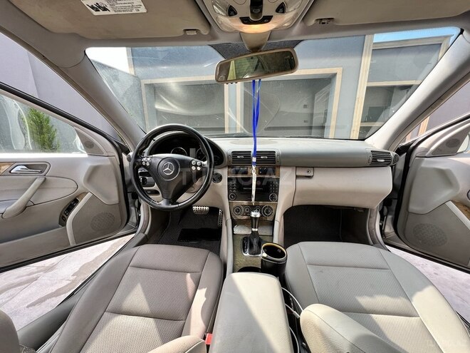 Mercedes C 230 2006, 270,000 km - 2.5 l - Bakı