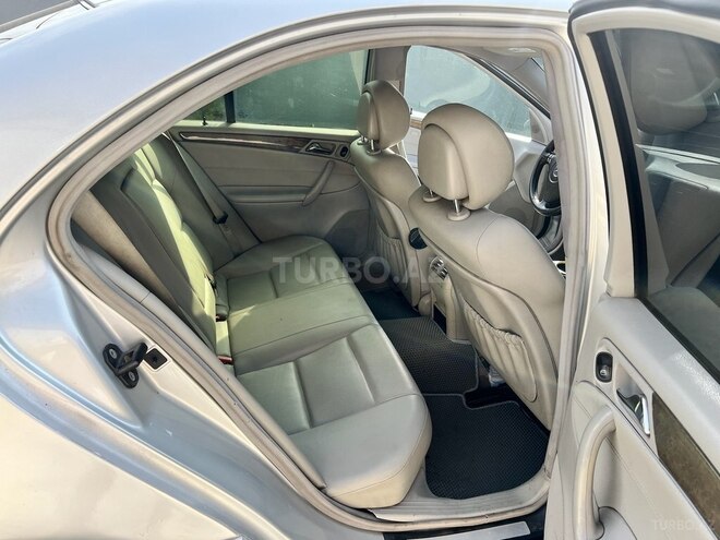 Mercedes C 230 2006, 270,000 km - 2.5 l - Bakı