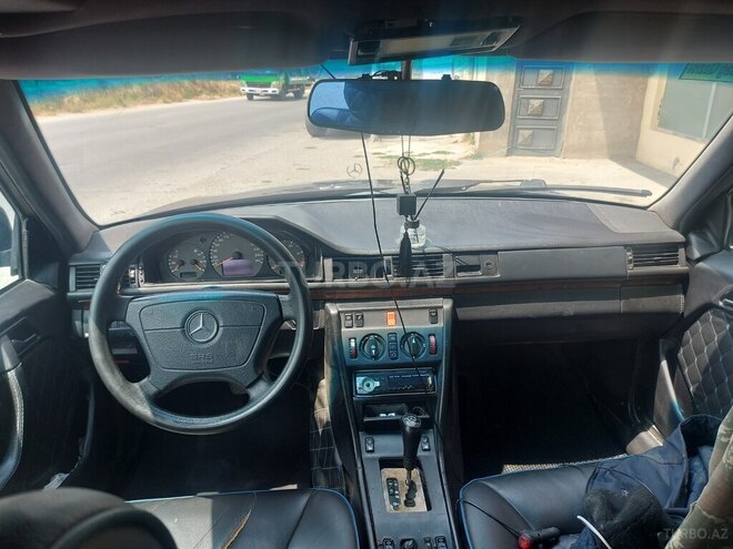 Mercedes E 300 d 1993, 350,000 km - 3.2 l - Bakı