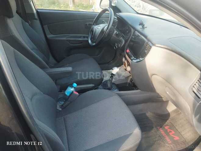 Kia Rio 2007, 280,000 km - 1.5 l - Yevlax