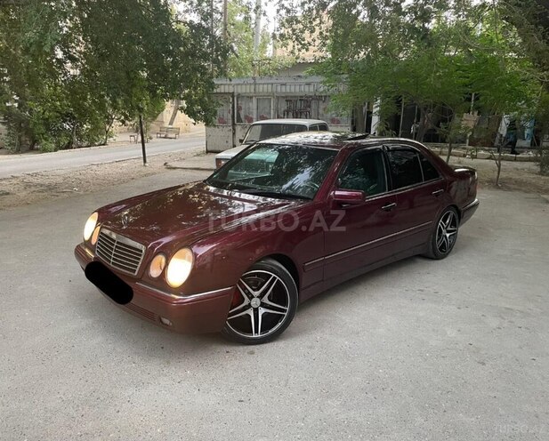 Mercedes E 230 1998, 225,566 km - 2.3 l - Bakı