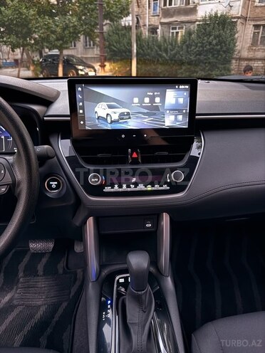Toyota Corolla Cross 2024, 5,000 km - 2.0 л - Gəncə