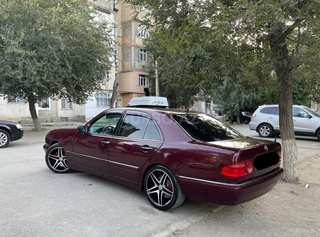 Mercedes E 230 1998, 225,566 km - 2.3 l - Bakı
