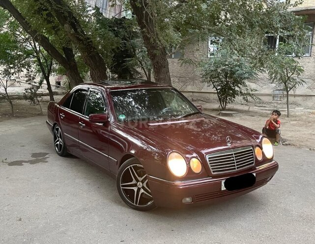 Mercedes E 230 1998, 225,566 km - 2.3 l - Bakı