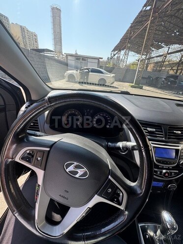 Hyundai Accent 2013, 205,000 km - 1.6 l - Bakı