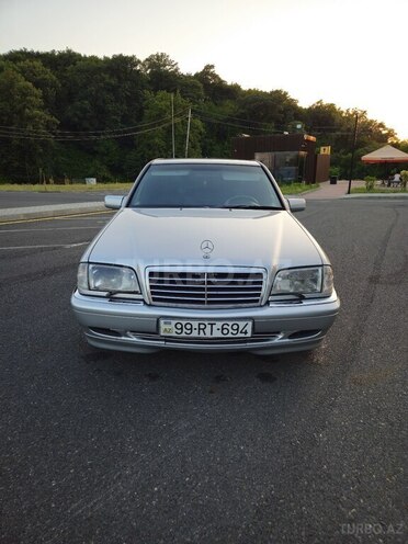 Mercedes C 220 d 2000, 3,045,900 km - 2.2 l - Zaqatala