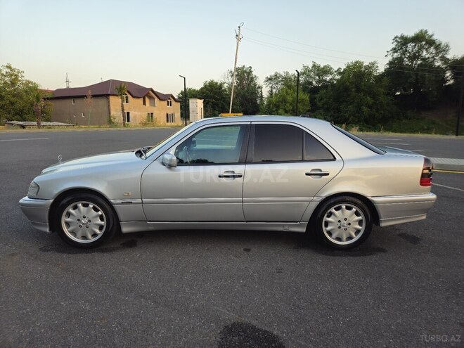 Mercedes C 220 d 2000, 3,045,900 km - 2.2 l - Zaqatala