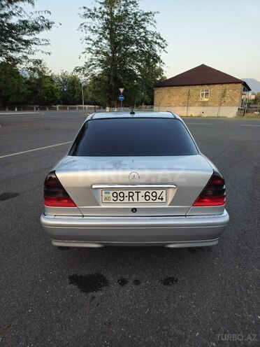 Mercedes C 220 d 2000, 3,045,900 km - 2.2 l - Zaqatala