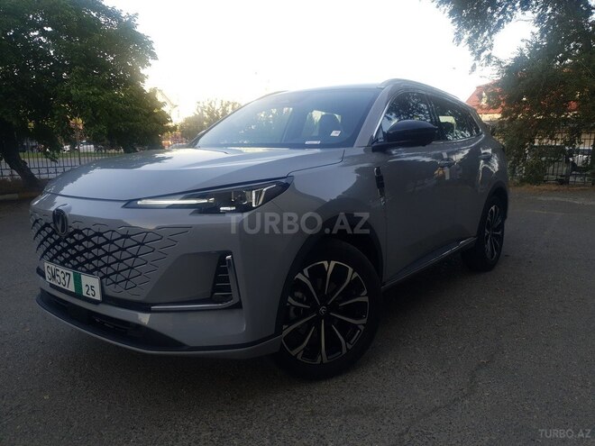 Changan CS 55 Plus 2025, 0 km - 1.5 л - Bakı