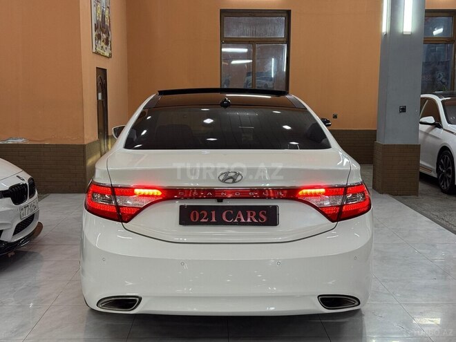 Hyundai Grandeur-3