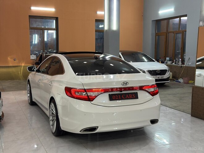 Hyundai Grandeur-5