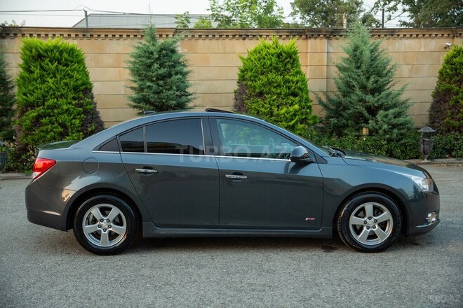 Chevrolet Cruze 2013, 290,000 km - 1.4 л - Lənkəran