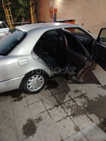 Mercedes C 180-5