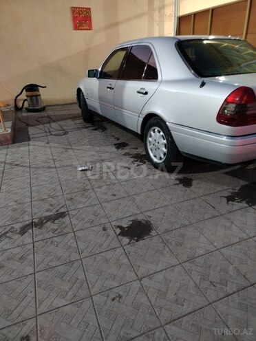 Mercedes C 180-8