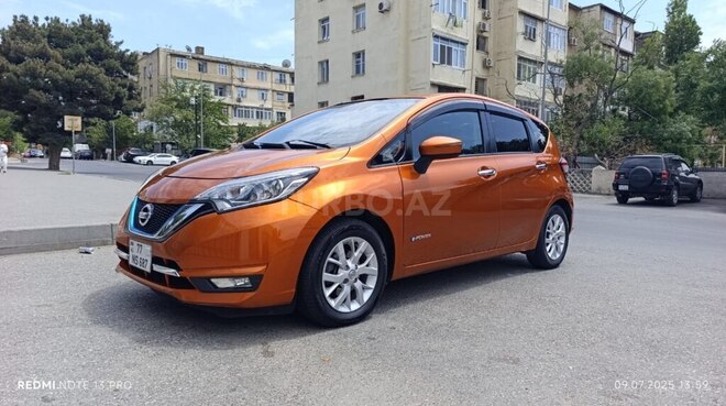 Nissan Note-6