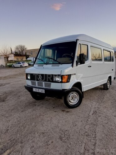 Mercedes 208 D 1993, 284,893 km - 2.3 л - Gəncə