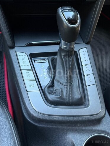Hyundai Avante 2016, 258,000 km - 1.6 л - Bakı