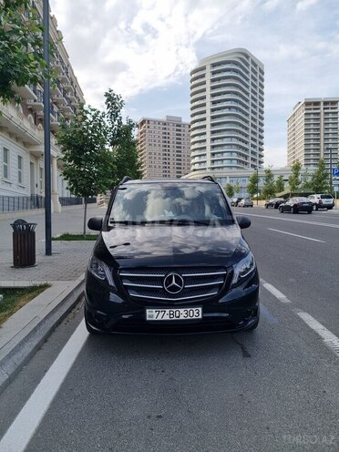 Mercedes  2017, 86,000 km - 2.0 l - Bakı