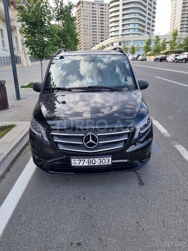 Mercedes  2017, 86,000 km - 2.0 l - Bakı