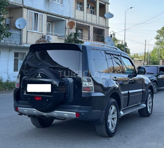 Mitsubishi Pajero 2009, 163,000 km - 3.0 l - Bakı