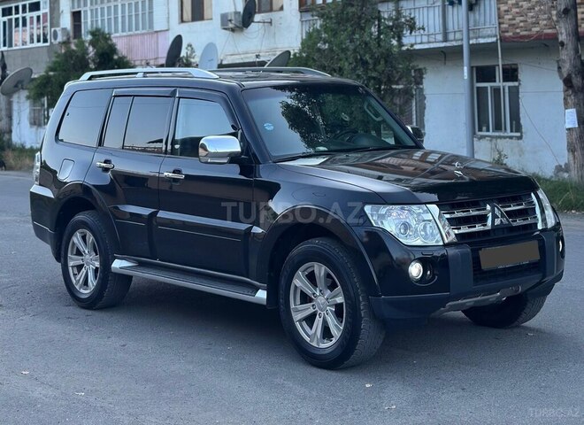 Mitsubishi Pajero 2009, 163,000 km - 3.0 l - Bakı