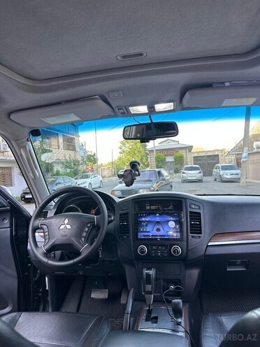 Mitsubishi Pajero 2009, 163,000 km - 3.0 l - Bakı