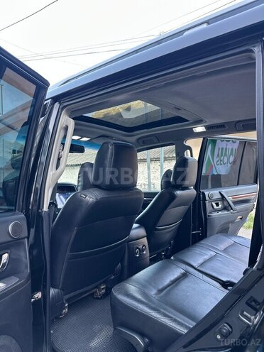 Mitsubishi Pajero 2009, 163,000 km - 3.0 l - Bakı