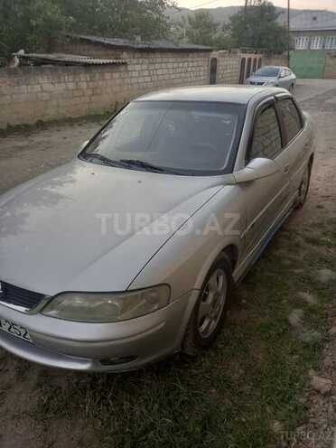 Opel Vectra-2
