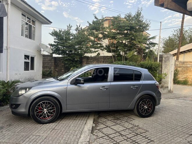 Opel Astra 2007, 450,000 km - 1.3 l - Astara