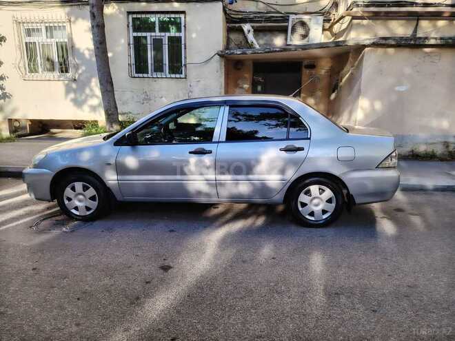 Mitsubishi Lancer 2006, 110,000 km - 1.3 l - Bakı