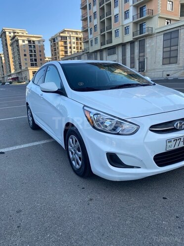 Hyundai Accent 2017, 127,138 km - 1.6 l - Sumqayıt