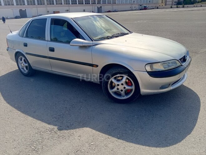 Opel Vectra 1997, 350,000 km - 2.0 l - Gəncə