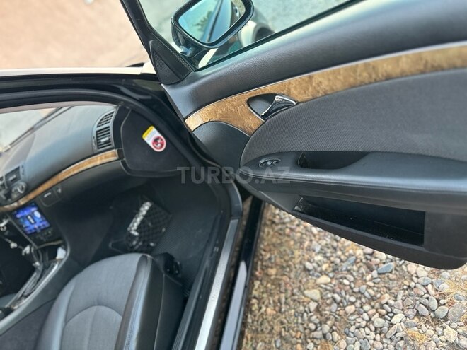 Mercedes E 300 2006, 444,000 km - 3.0 l - Sabirabad