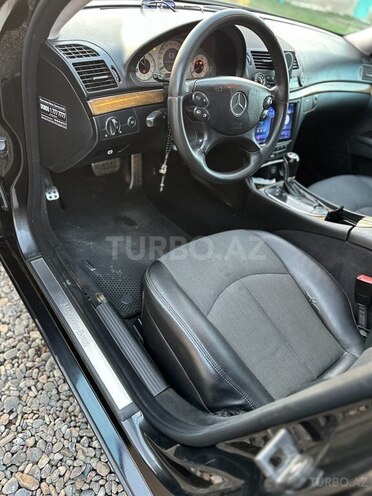Mercedes E 300 2006, 444,000 km - 3.0 l - Sabirabad