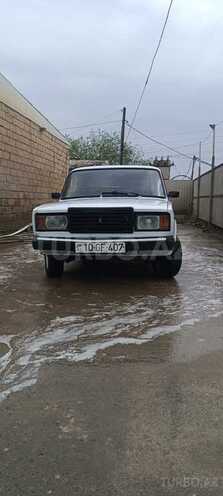 LADA (VAZ) 2107 1998, 200,000 km - 1.6 l - Salyan
