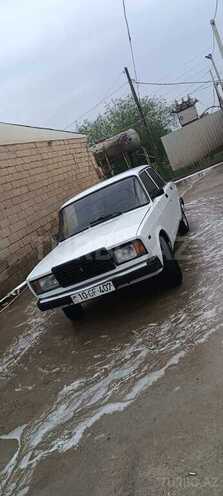 LADA (VAZ) 2107 1998, 200,000 km - 1.6 l - Salyan