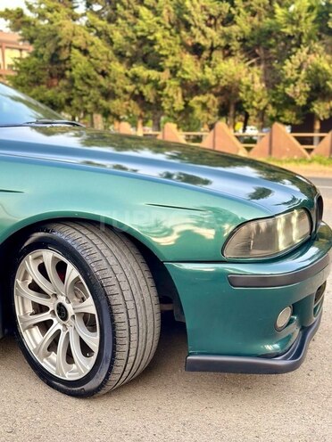 BMW 523 1998, 324,000 km - 2.8 л - Lənkəran